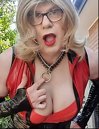 harlot is showing off her boobs
