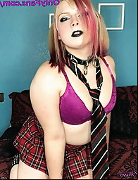 Shemale prostitute wants to have oral sex with dildo